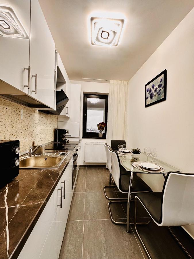 Rentforcomfort Sky Garden Studio Apartment Bucureşti Exterior foto